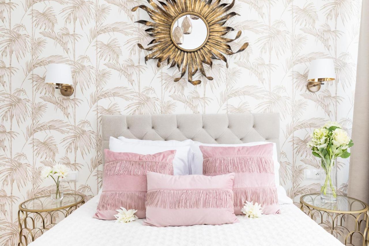Luxe Living *