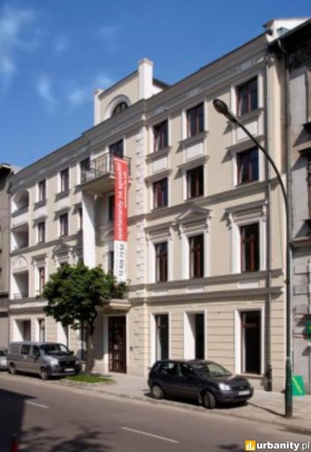 Royal Parkside Apartment