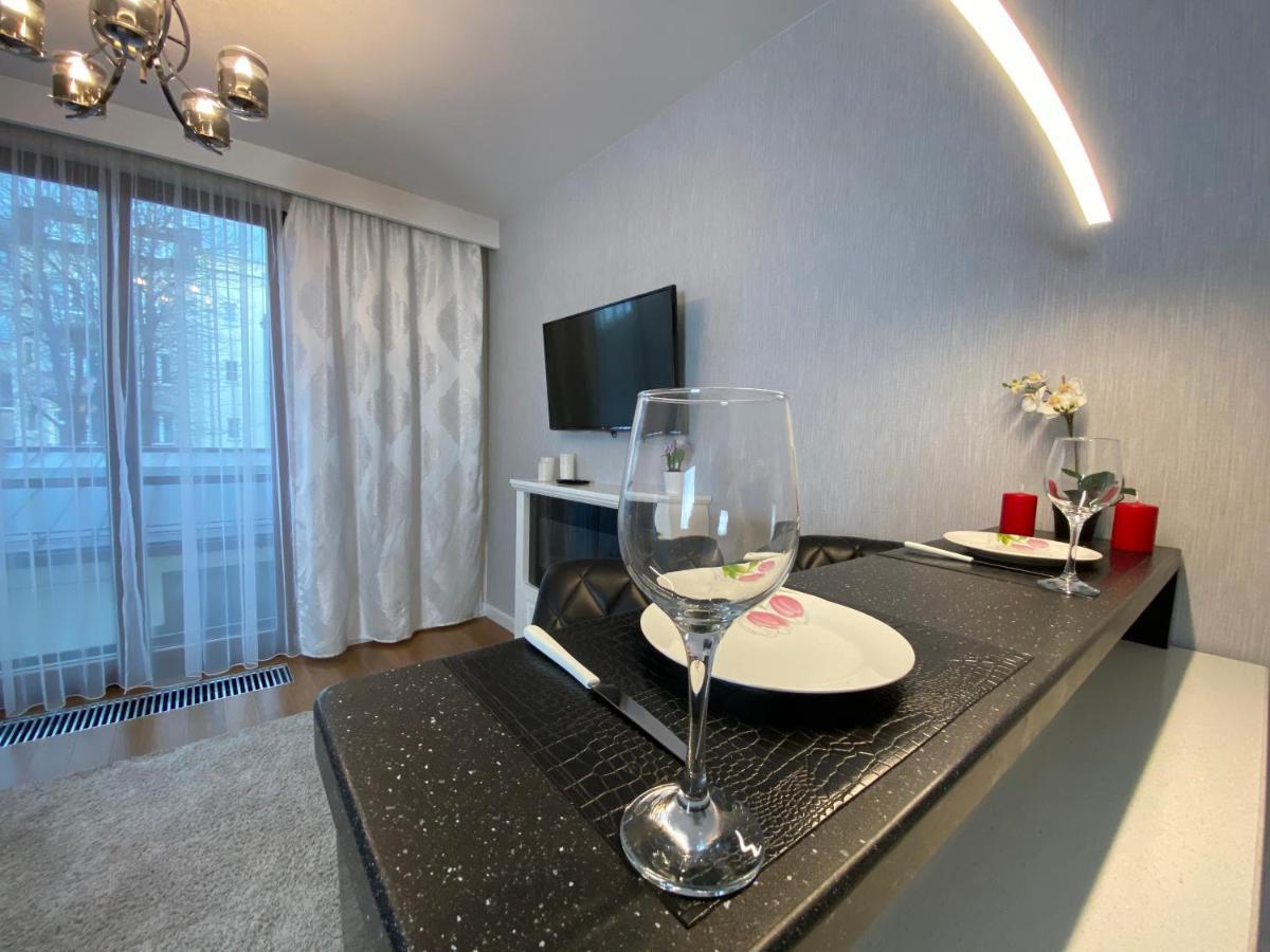 P&j Lubicz Apartment