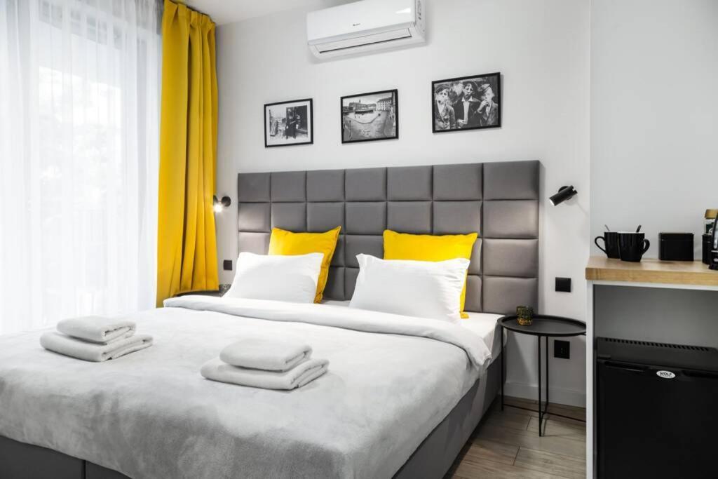 Househost Apartment: Miodowa 42/8a Street Cracóvia