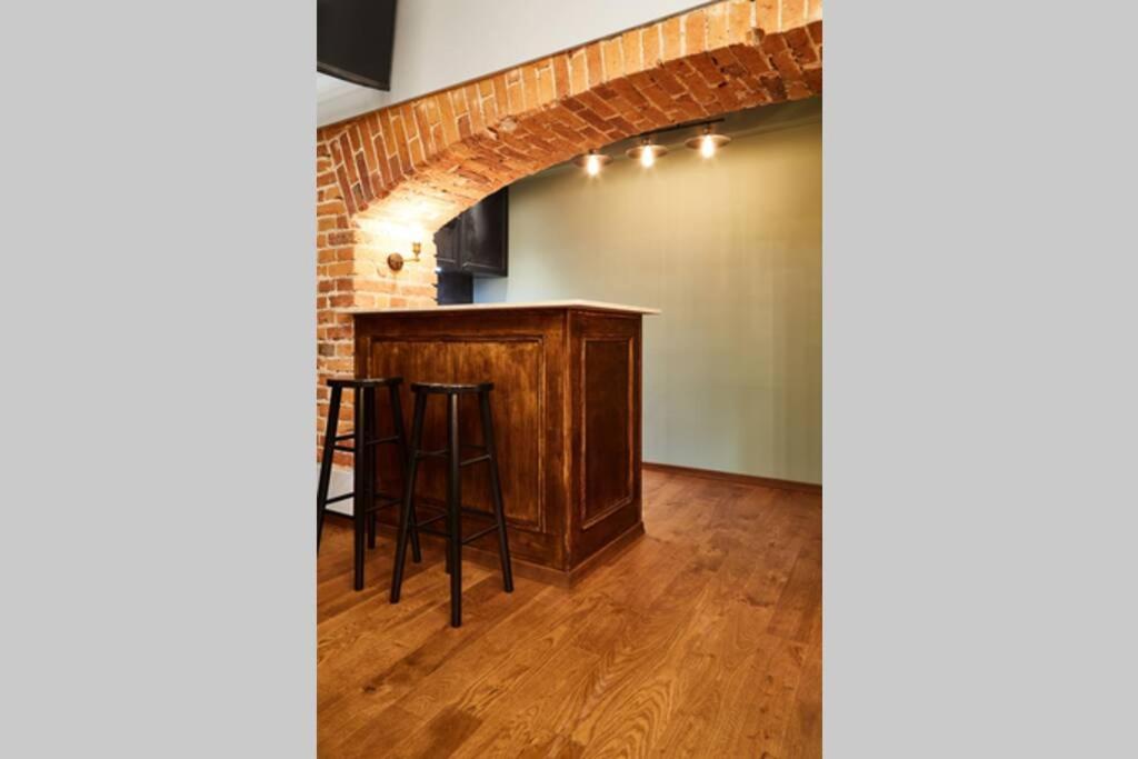 Househost Ii: Studencka Street Apartment