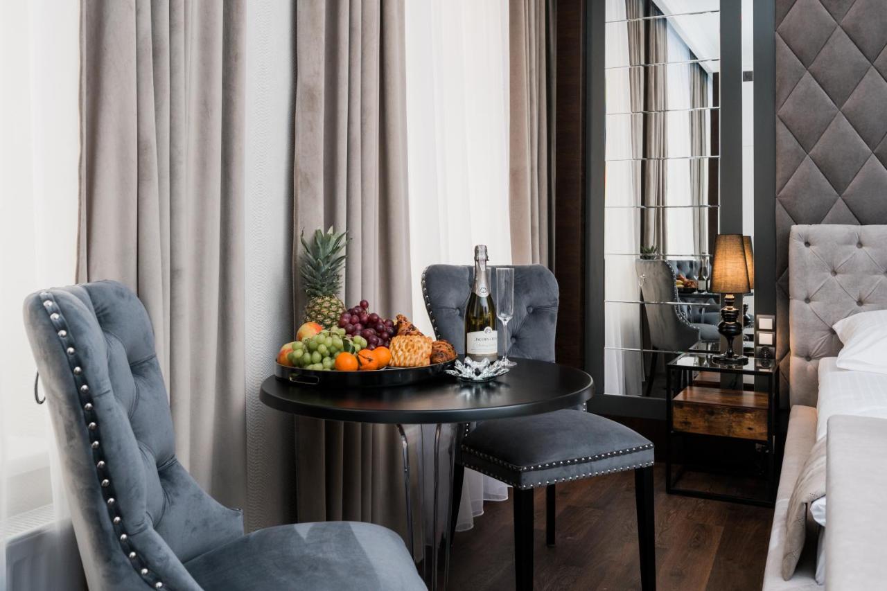 Salomea Apartment *