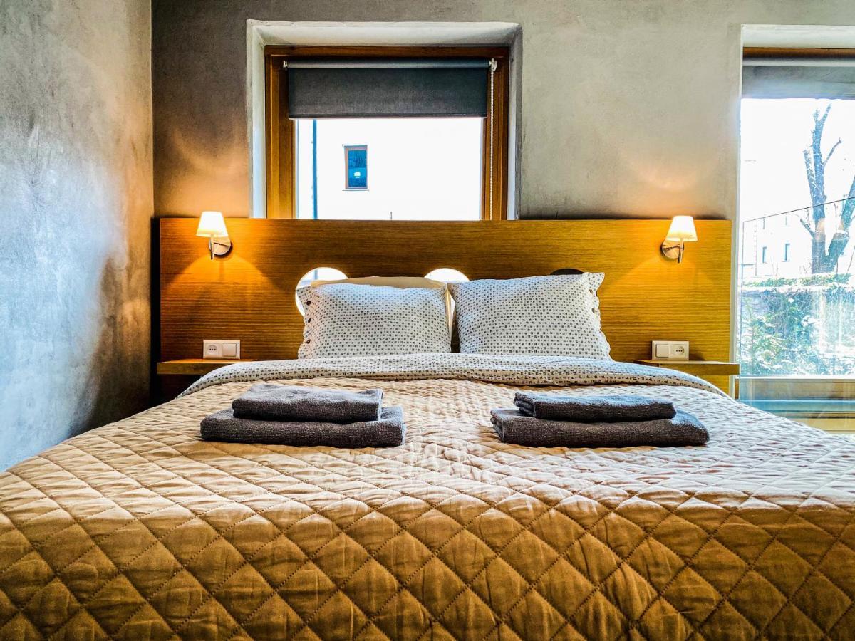Zwierzyniecka Lofts With Patio, Cracow Heart Old Town Apartment Krakau