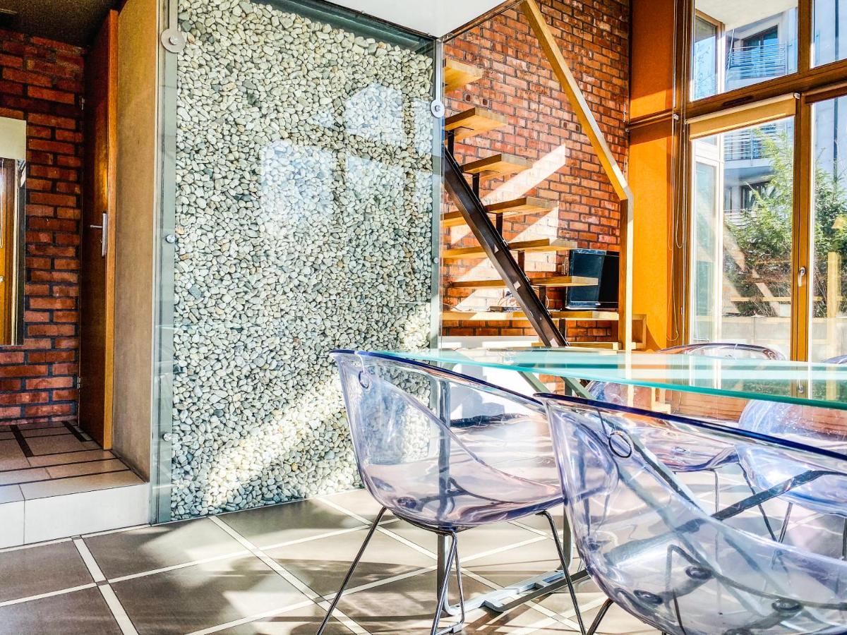 Zwierzyniecka Lofts With Patio, Cracow Heart Old Town Apartment Krakau