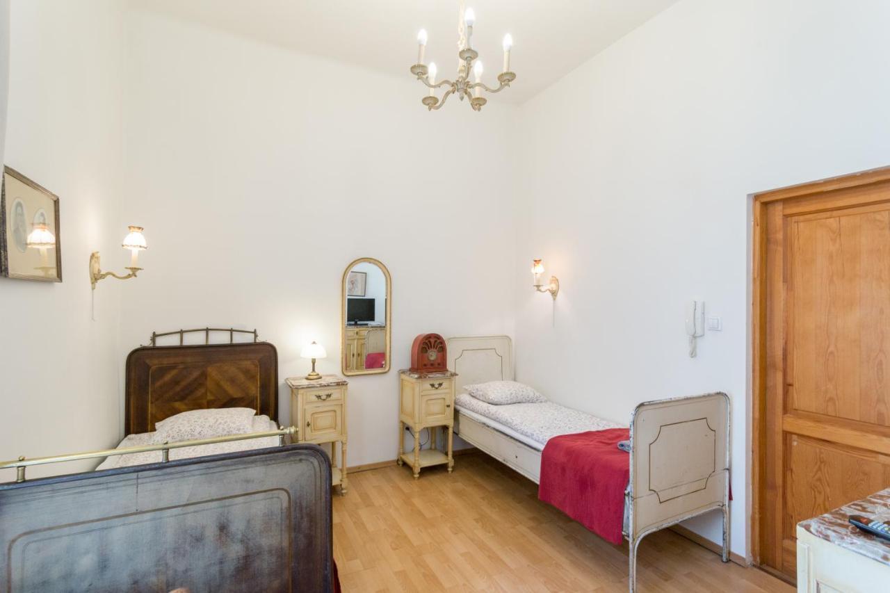 Szeroka 33 Apartament *