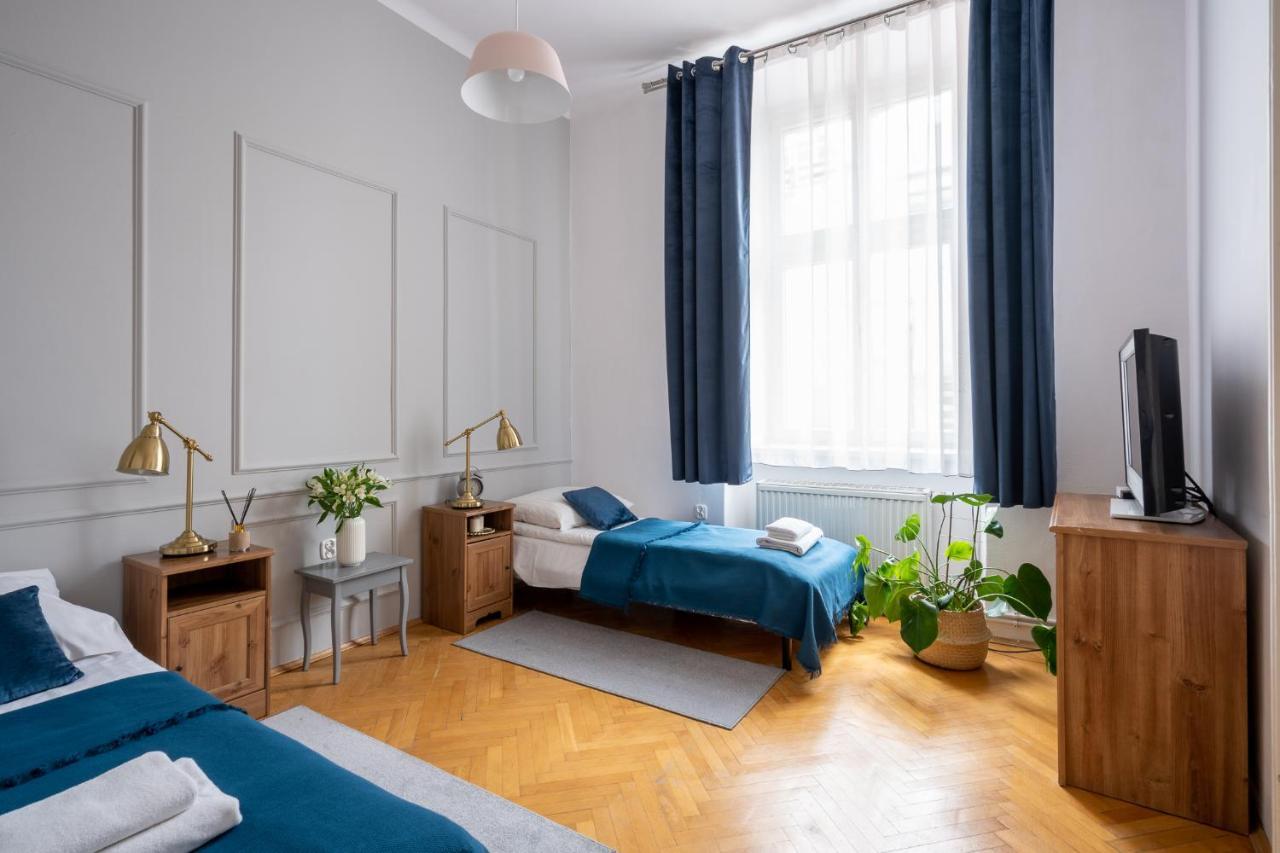 Apartament Sleeping In Main Market