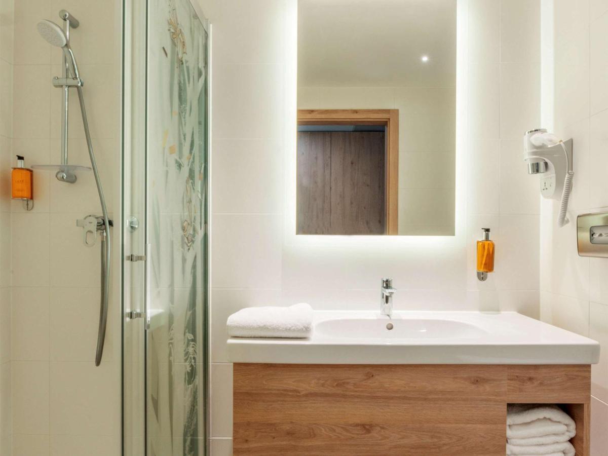 Ibis Styles East