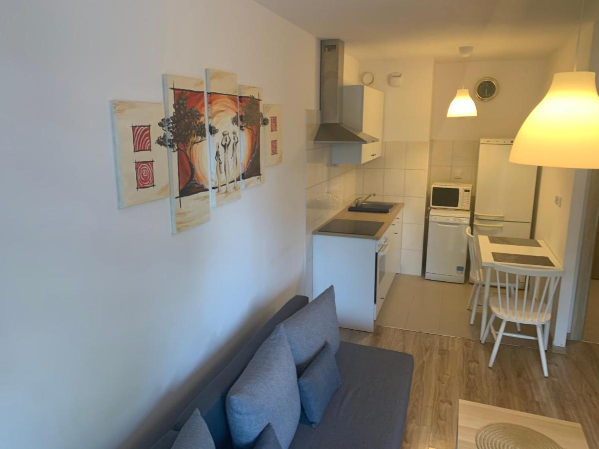 Apartment Avia