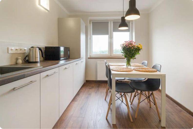 Indigo Przy Rondzie Apartment