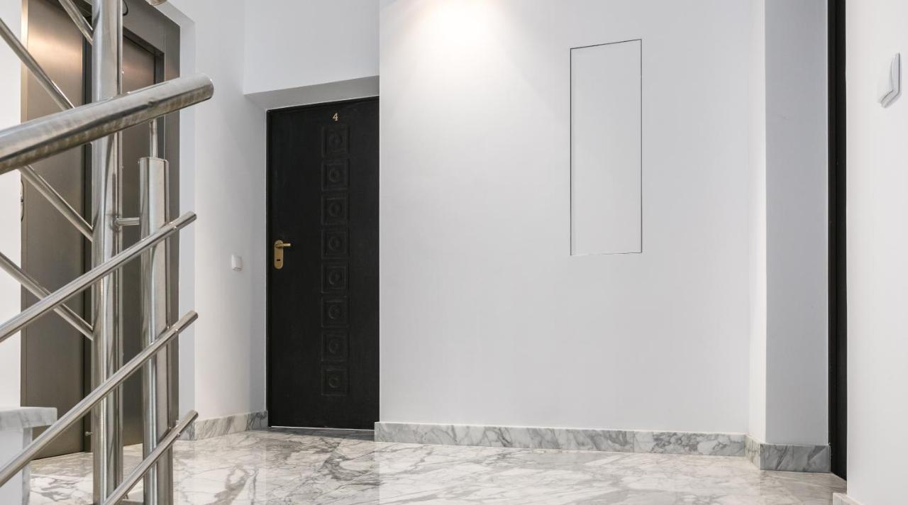 Apartment Finale