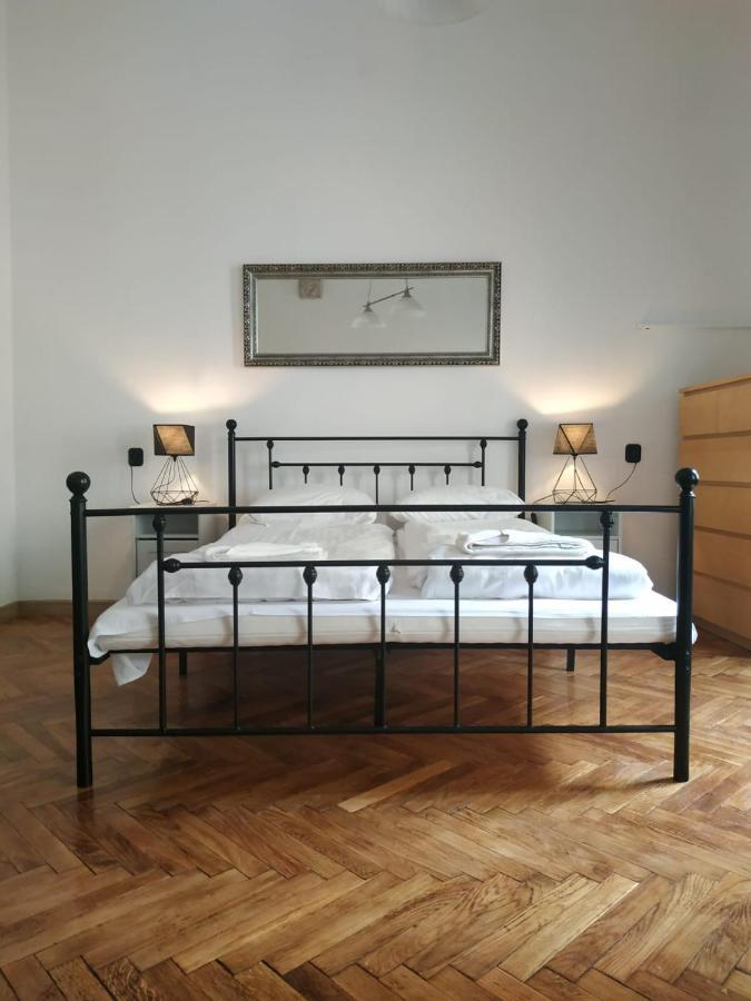 Main Square 18 King Appartement