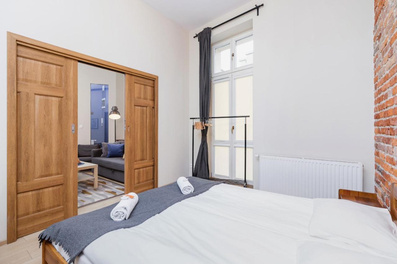 Deluxe Brzozowa By Renters Apartment *