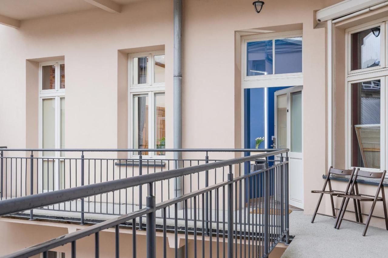 Apartment Deluxe Brzozowa By Renters *