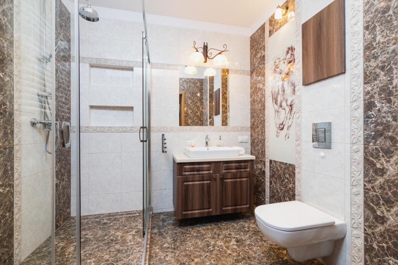 Apartment Deluxe Brzozowa By Renters Krakow