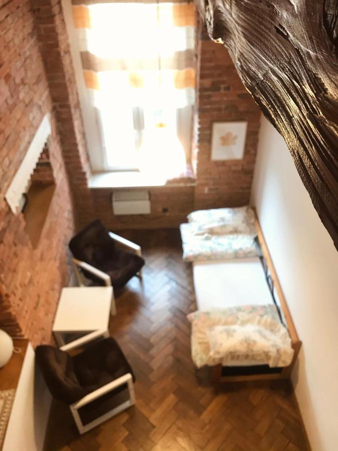 Pod Sufitem Hostel