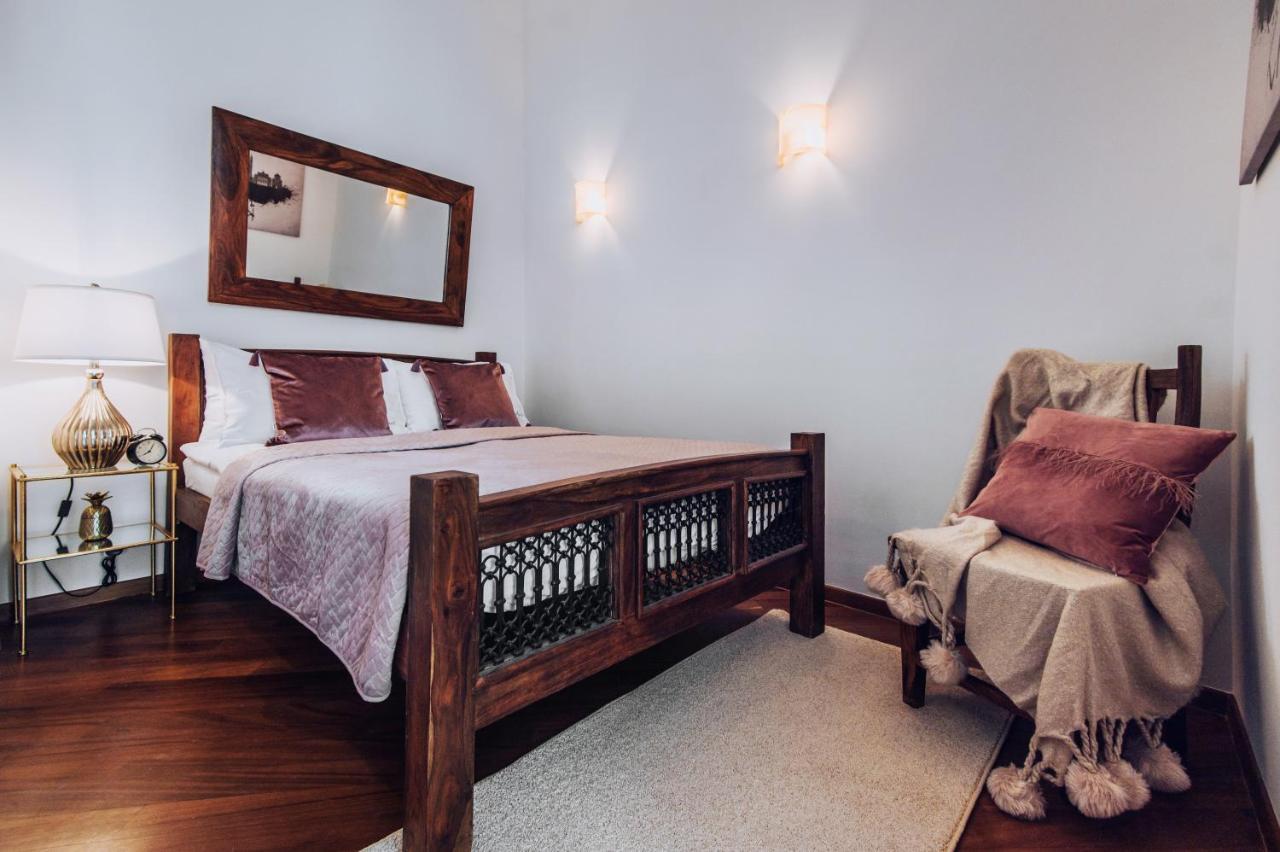 Apartment Szpitalna 20 Nr 8 *