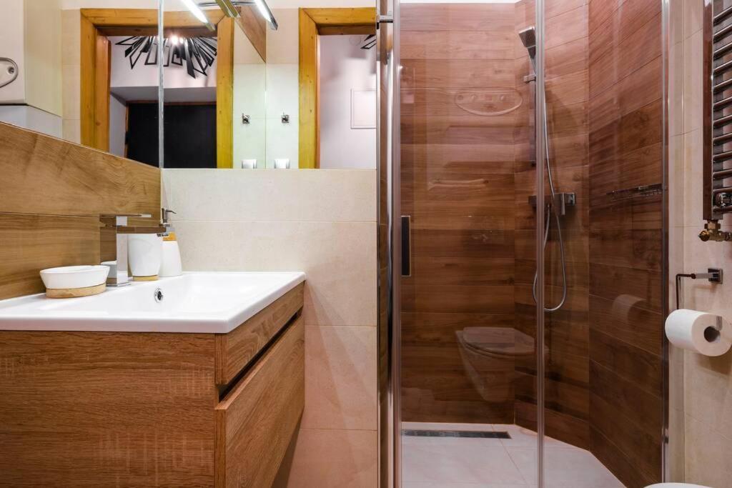 Apartamento Studio Pomorska , Bezplatny Parking Cracóvia