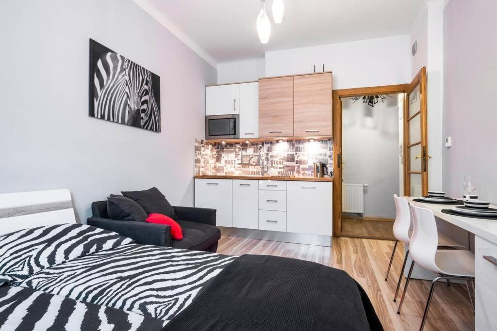 Studio Pomorska , Bezplatny Parking Apartamento