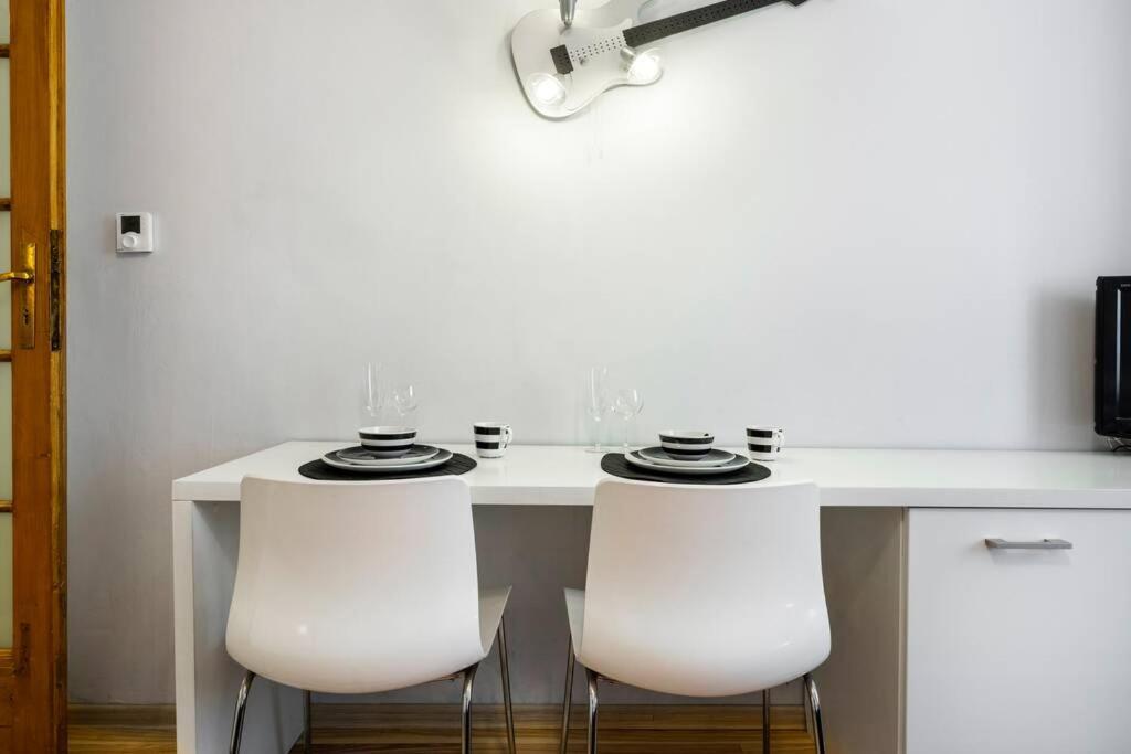 Studio Pomorska , Bezplatny Parking *