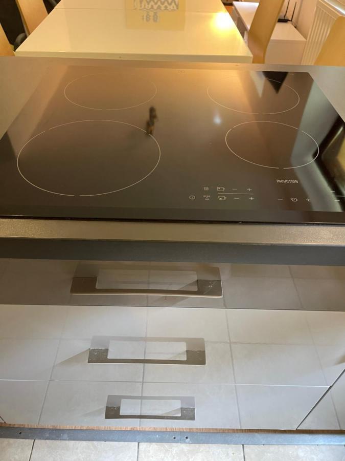 Secret Garden - Wonderful City Centre - Ground Floor - Quiet Location