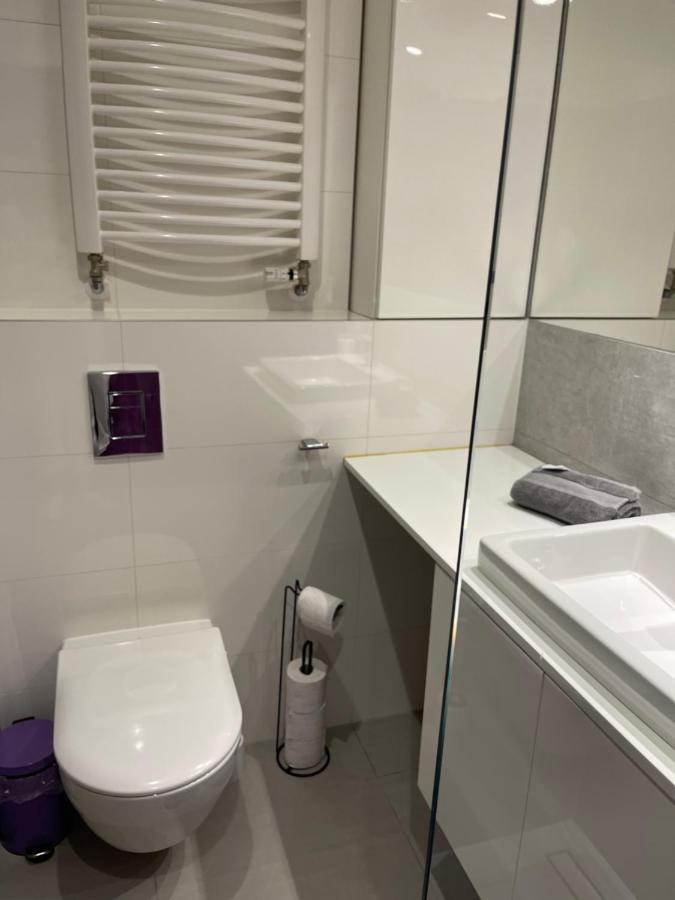Secret Garden - Wonderful City Centre - Ground Floor - Quiet Location