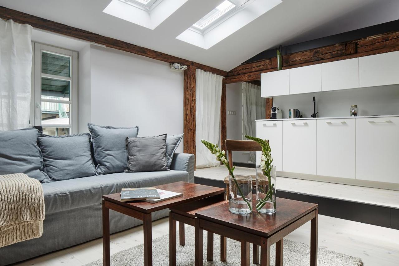 Old New - Prime Location On Main Square Appartement *