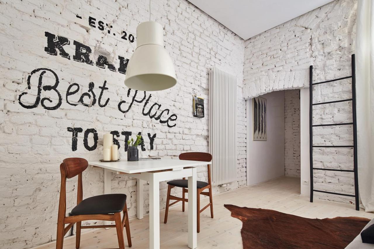Old New - Prime Location On Main Square Appartement Krakau