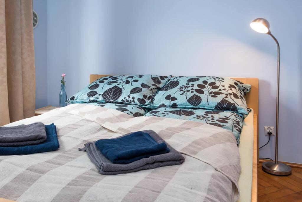 Peaceful And Relaxing Studio In The Center *