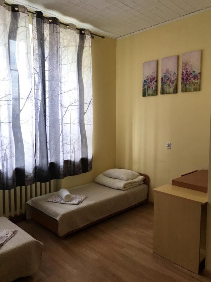Hostel Schronisko Młodzieżowe Oleandry *