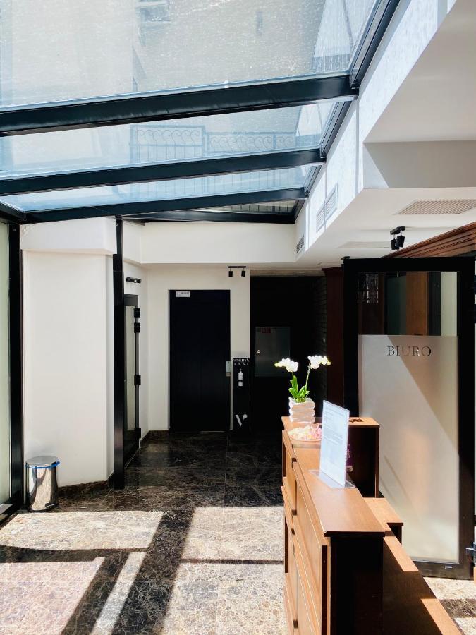 Beautiful For Couples With Air Conditioning - Old Town & Main Station Appartement