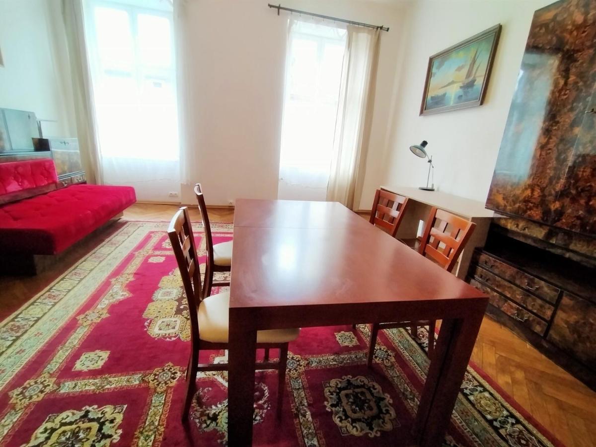 Wielopole 9 Apartament *