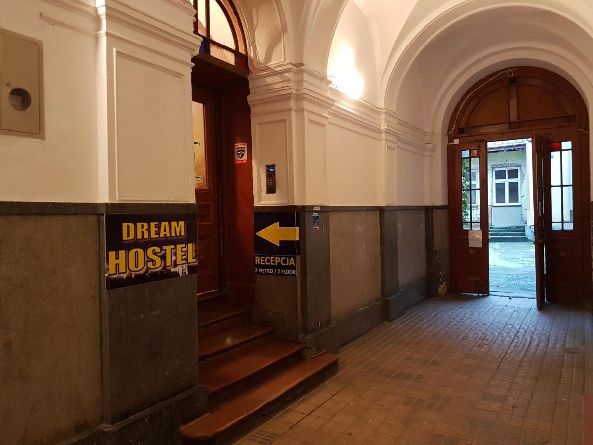 Dream & Hostel *