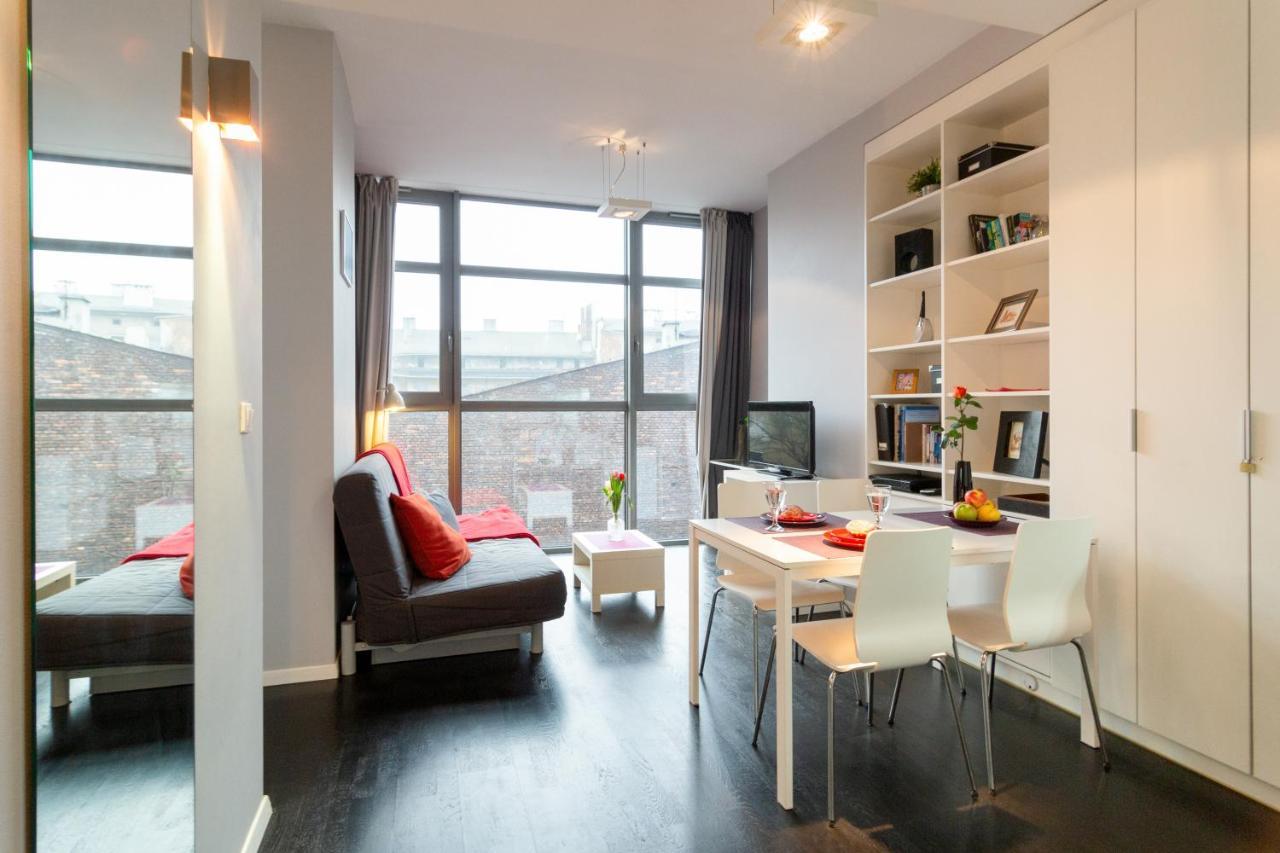 Secret Charm Fully Equipped With Balcony Apartment