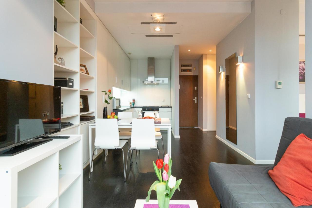 Apartment Secret Charm Fully Equipped With Balcony