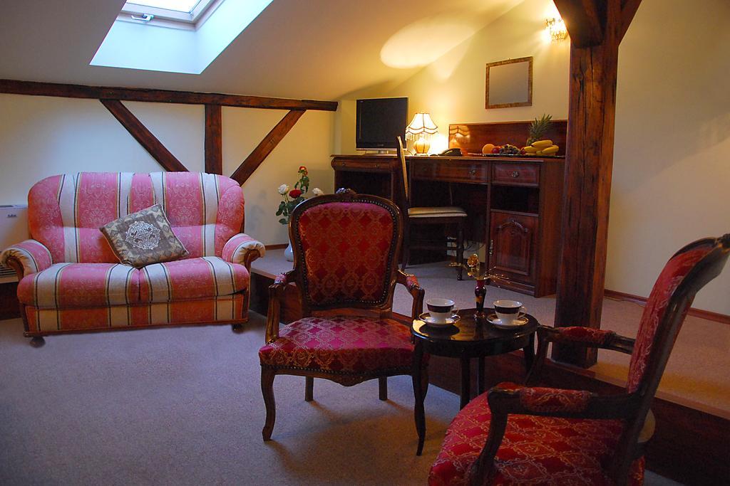 Hotel Old Time 3*