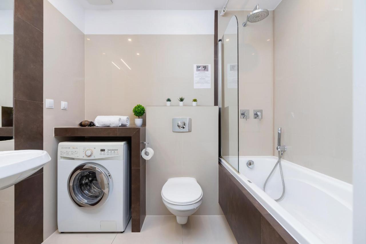 Lobzowska Cracow By Renters Appartement *