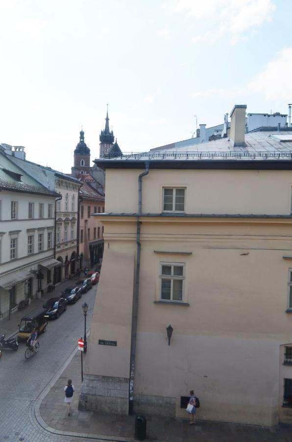 Sara -mikolajska - Rynek - Netflix Hydromassage Cracóvia