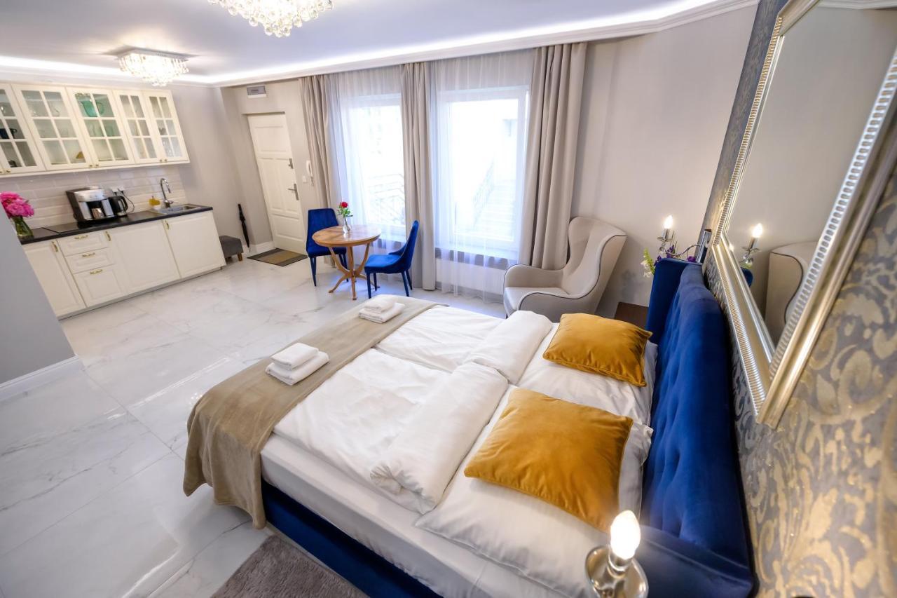 Wrona De Luxe Apartment *