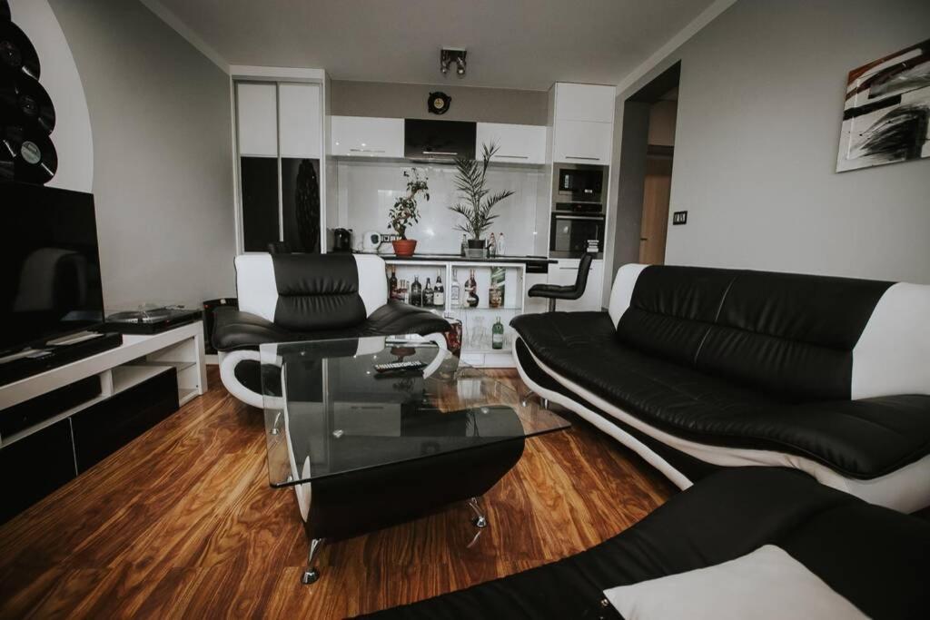 Apartment Graffit House Apartment In The Heart Of Cracow Krakow