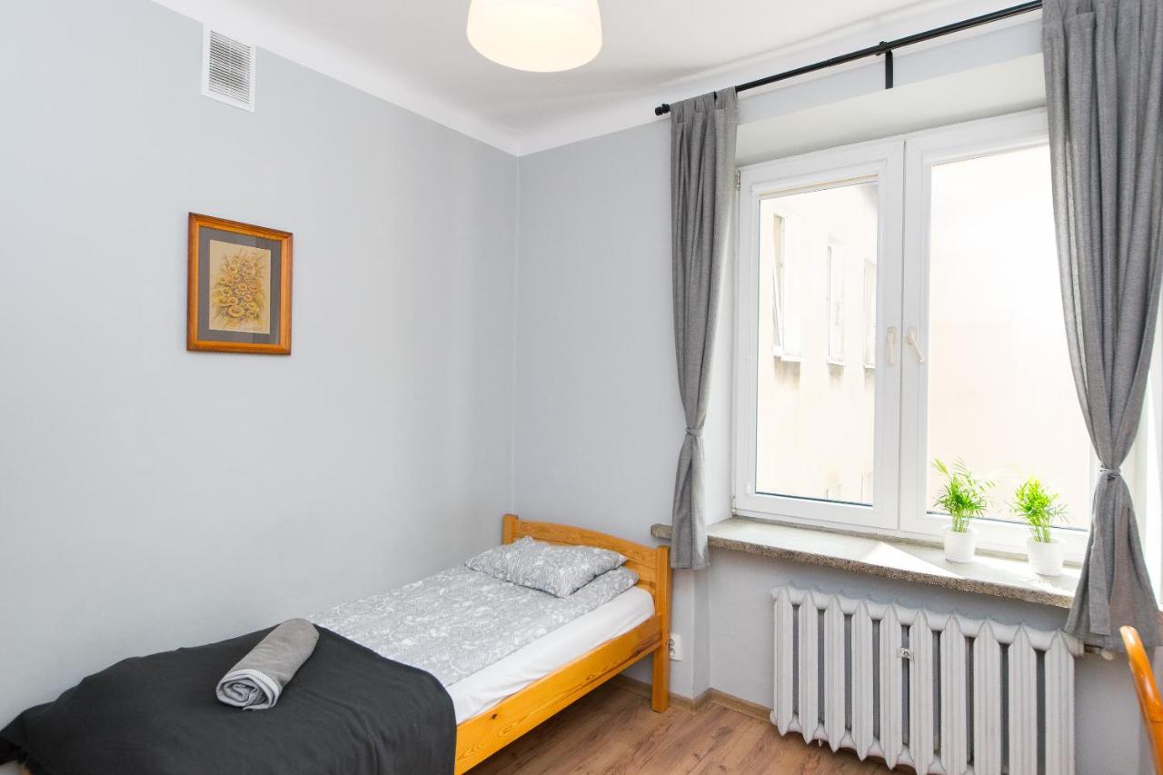 3-bedroom Flat In Center P4you Pl Apartamento Cracóvia
