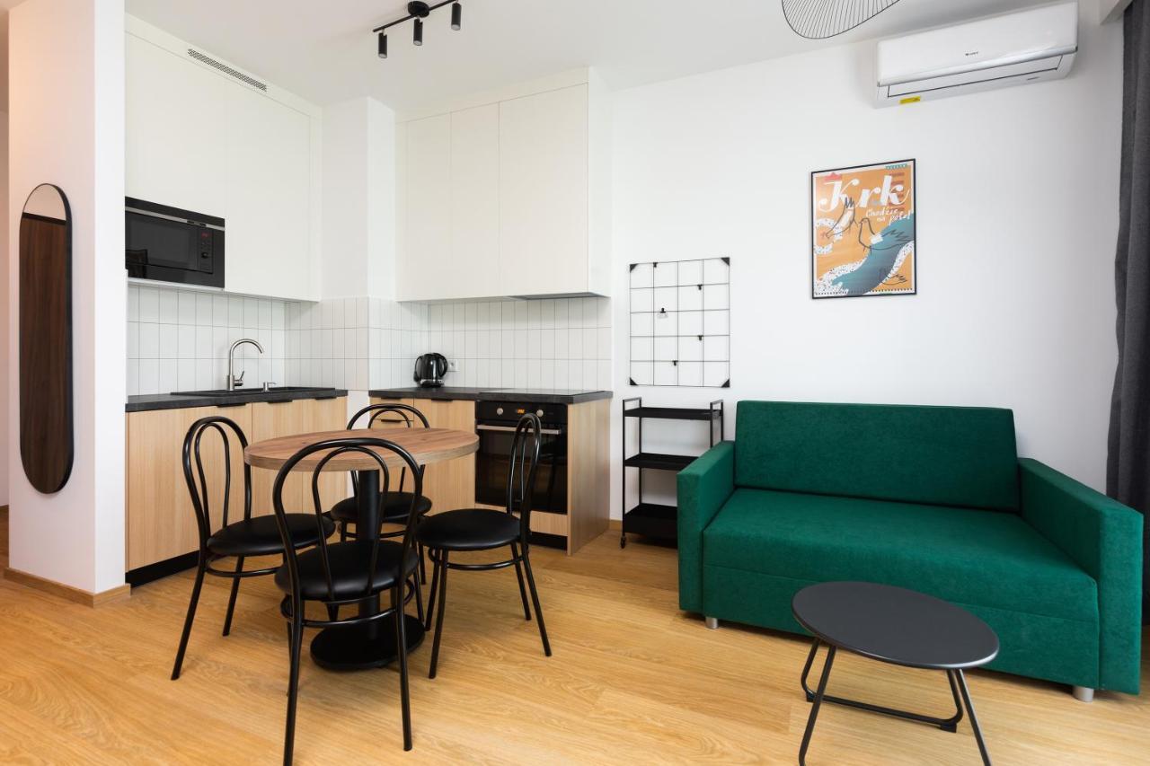 Apartment Nearto Main Railway Station
