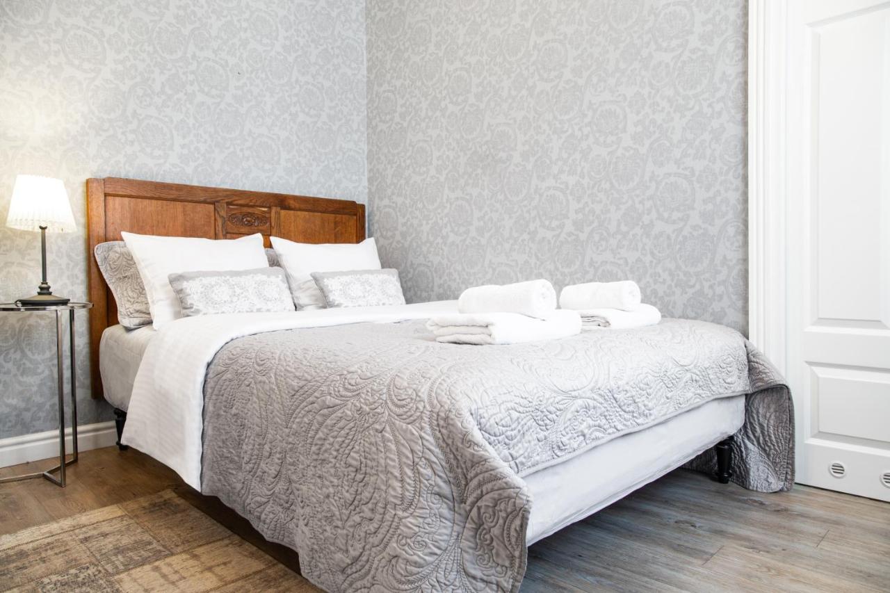 Househost :zacisze Street Apartment