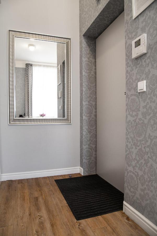 Apartment Househost :zacisze Street