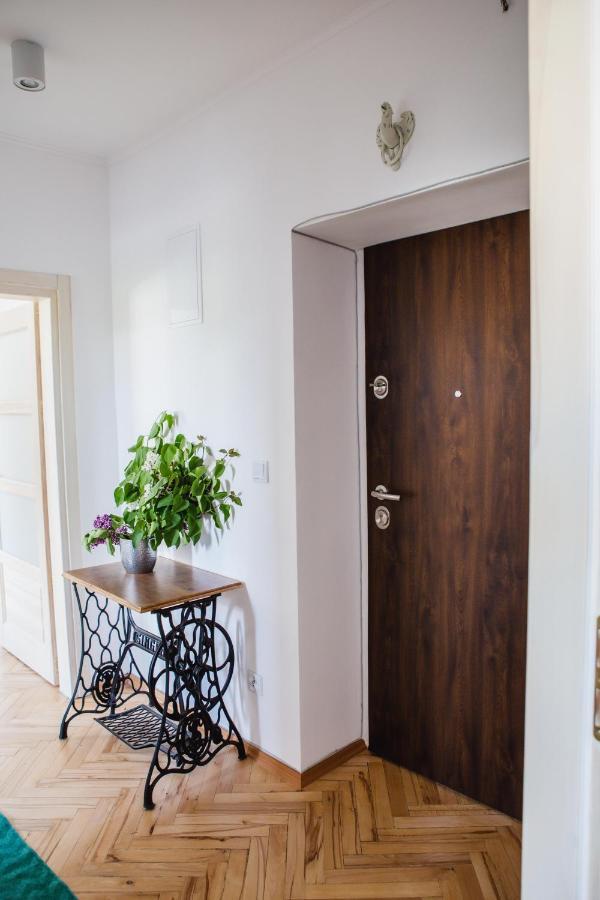 Cosy 2 Apartment *