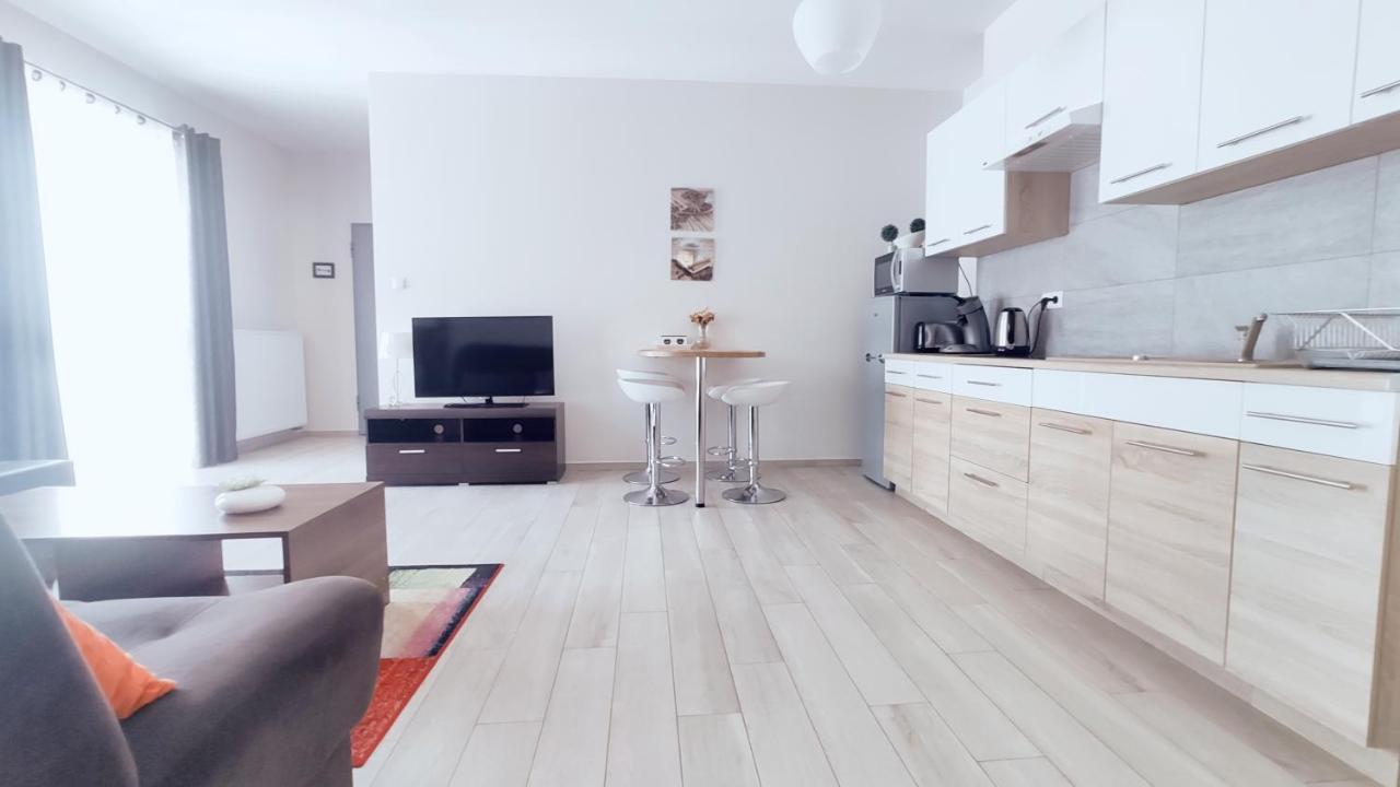 Pilsudskiego 11 By Homeprime *