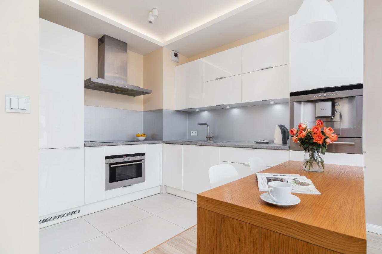 Romanowicza Cracow By Renters Apartment