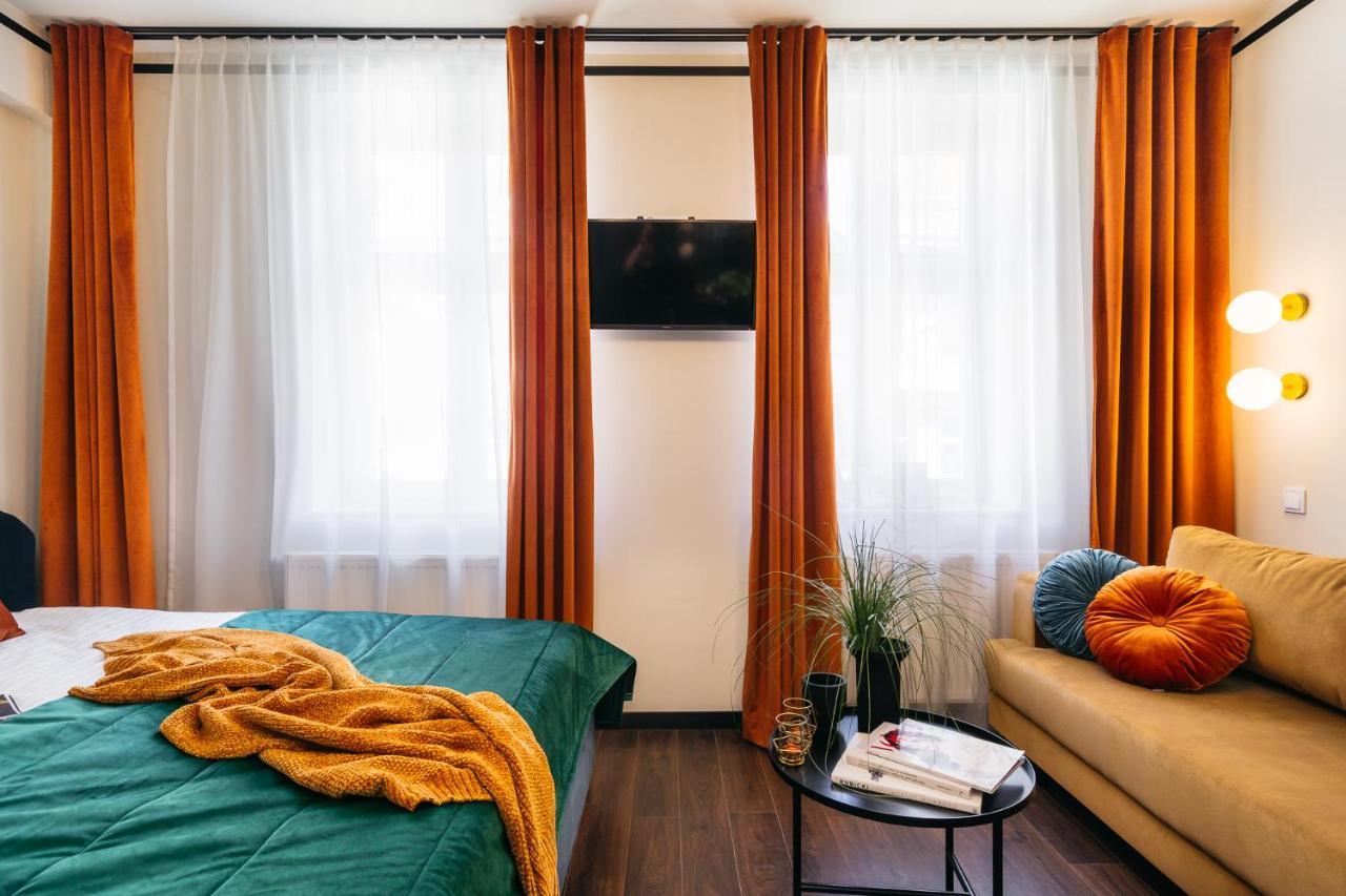 Estery12 Aparthotel