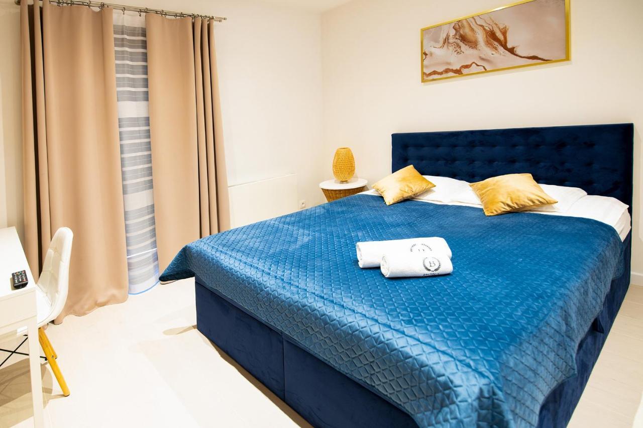 Aparthotel Jacuzzi Prestige *