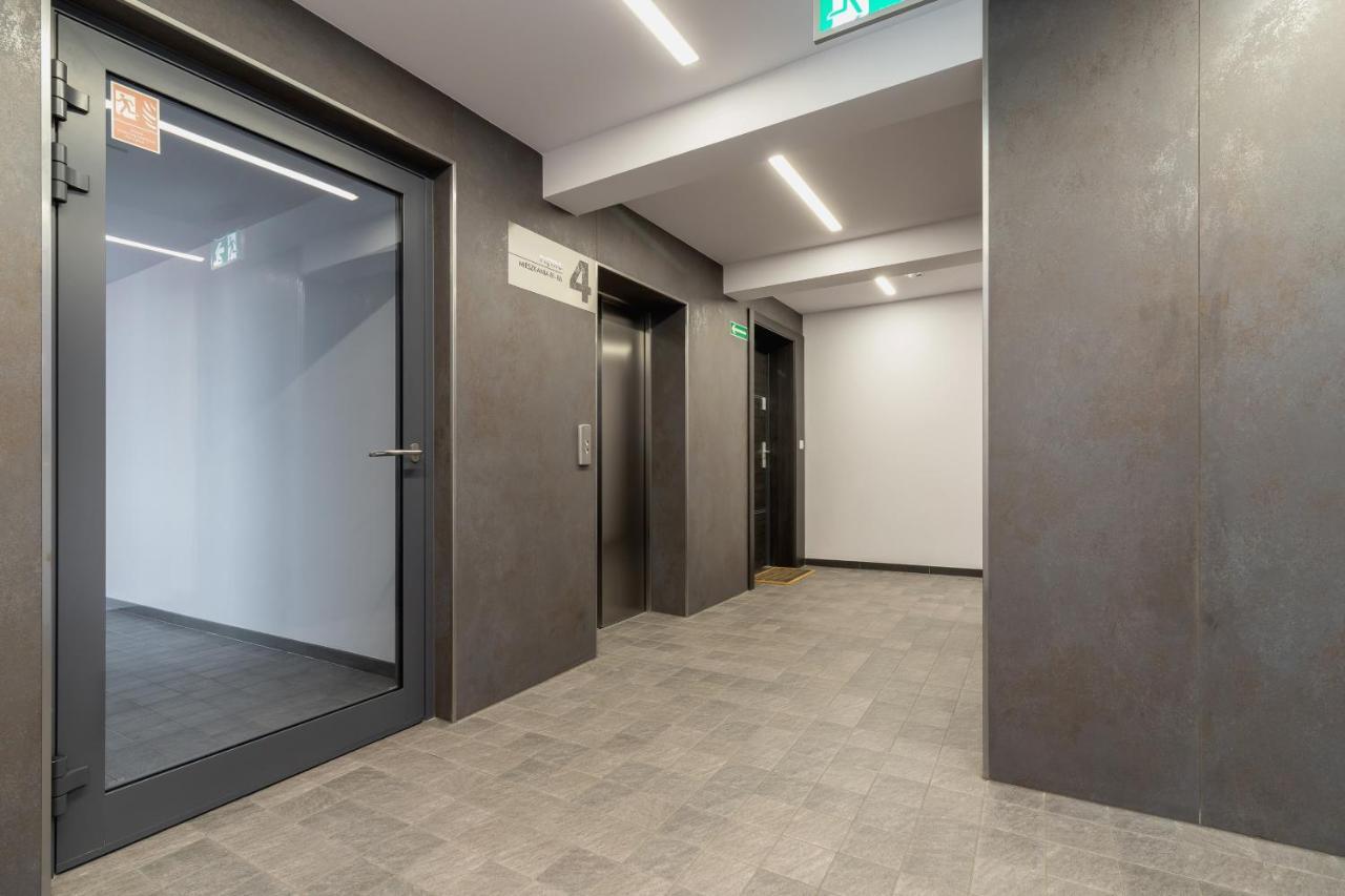 Apartment Cracow Wawrzynca By Renters