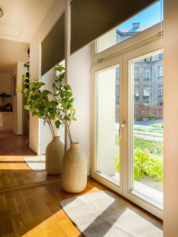 Charming For Couples In The Heart Of Cracow Apartment